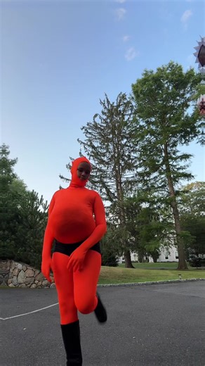 jazzy (@empireantsgawd)’s videos with HERE COMES THE HURRICANE KATRINA - Hiyoko