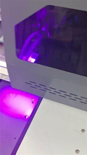 #uvprinter #inkjetprinter UV printers produce excellent results when printing photos on acrylic.