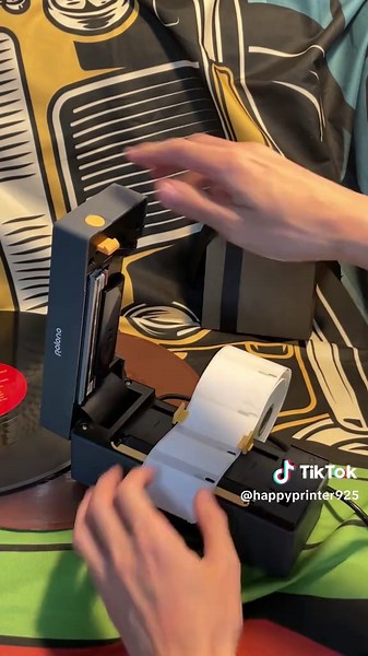 Get it now!!#thermalprinter #miniprinter #labels #stickers #customlabels #ideas #musthaves #fyp #tiktokmademebuyit #giftideas #wireless #inkessprinter #printer #lifestyle