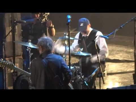 Cheap Trick-Rock and Roll Hall Of Fame 2016-Bun E Carlos-Rocking his ass off with his original Band!