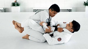 10K views · 461 reactions | armbar using the lapel to pull the elbow - one of the closed guard techniques that we have been working in the kids classes — artofjiujitsu.com/sign-up — @artofjiujitsu @rvcasport @shoyoroll | Mendes Bros | Facebook