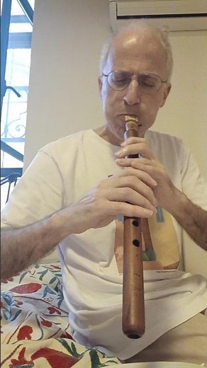 Duduk plays Komitas. Krounk (The crane)