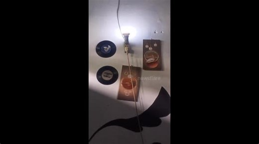 Indonesia earthquake shakes home decorations