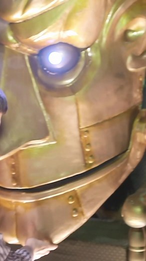 17 reactions | Wicked on Broadway has some of the most amazing props ever designed! Check out how they built the Wizard’s head, and how they operate it. Talk about innovative and creative design! . #wicked #wickedthemusical #wickedmovie #broadway #setdesign #propdesign #prop #wizardofoz #arteducator #arted #creativityfound #innovation #engineering | Artrageous with Nate | Facebook