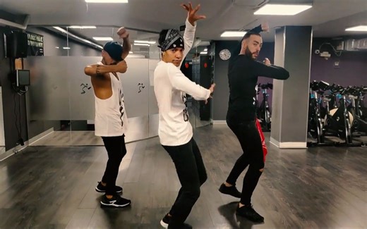 男士如何有效的健身？让身体跟着Zumba音乐的节奏自由舞动！