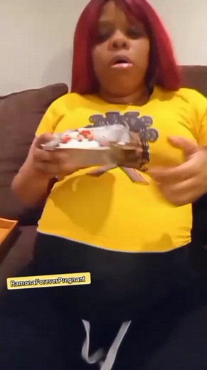 Ramona (@ramonaforeverpregnant2)’s videos with Everybody Love Somebody x So this is love - 🎬