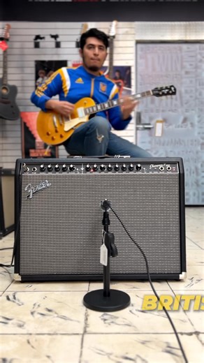 🎸🔥 “El ampli más odiado por los músicos en los bares” El Fender Champion 100 II tiene una mala fama entre quienes tocan en vivo… pero, ¿realmente la merece? 🤔 En este video lo pusimos a prueba con sus tres voces: Clean, British y Hi-Gain 🎶 ¿Será tan malo como dicen o solo está mal entendido? 👀 #fenderchampion100ii #FenderAmps #MusicalMontebelo #music #guitar | Musical Montebelo