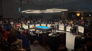 Not many better sights in pool a packed crowd at @theinternational9ballopen Great match @jaysonshawofficial on 🔥 | Darren "Dynamite" Appleton