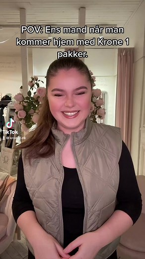 11K views · 99 reactions | POV: Mandens reaktion når man kommer hjem med Krone 1 pakker! | Krone 1 | Facebook