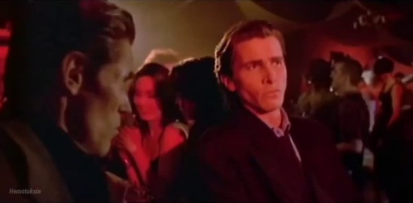 Willem Dafoe talking to Patrick Bateman meme template from American Psycho (Two guy talking at bar) with synthwave music