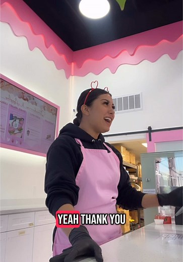 Our first customer that came in today never came back 🥺 but that’s okay!! The next customer who came in is super sweet and a regular at Dipped by Dee! 🍓 this is now a thing!!! Be our first customer of the day and we’ll surprise you with a free treat! Psssst… we open early almost every single day 🤭 #smallbusinessowner #vegas #fyp #shopowner #firstcustomer #freetreat #smallbusiness