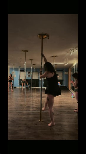 Exploring the World’s Shortest Pole Sport Video