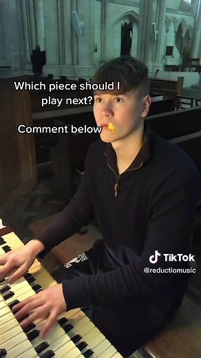 Nimrod Organ Performance: Classical Music Elegance