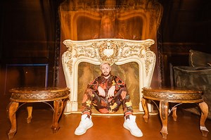 PERIPHERY And SLAVES Members Join Forces In KING MOTHERSHIP