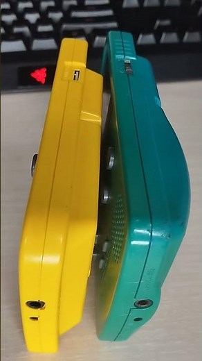 gameboy pocket vs gameboy color #gameboy #nintendogameboy #nintendo #нинтендо #gameboycolor #games