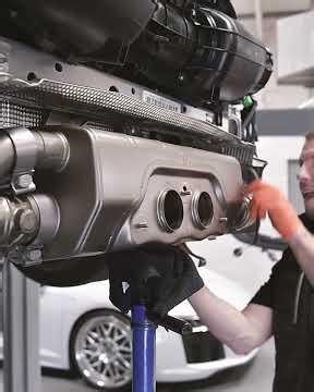 Porsche 992 GT3 RS – Akrapovič Titanium Exhaust Installation & Sound Comparison