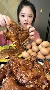 1.3M views · 35K reactions | Cute Girl Eating Food Mukbang So Yummy ASMR #262 | Delicious Food | Facebook