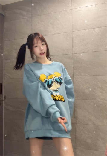 可愛的雙馬尾：小先輩的甜美故事