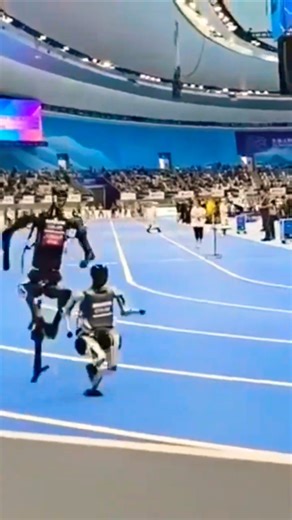 🤖💥 Robot Race FAIL! Two Robots COLLIDE at Full Speed! #Shorts