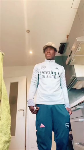 C’est mon ex qui est supporteur de #Arsenal désolé 😛🤣 #partager #liver 🤣@Le cousin de himra 🙌🏾 @BRISEUR_DE_COEUR_OFFICIEL🧠🤫 @Rouguiatou Bah♥️ @imam kallo Hassane @Kaïsha boutik🛍️ @VETCHO OFFICIEL 🇨🇮🫶🏽 @fatim 🤫🤫 @awafofana64 @La princesse 👸 du prince🤴🌹 @Just-Kebe🥀❤️‍🩹😞 @Morrison🇧🇫 🇺🇸 @RAINA de HK @Ⓜ️ GÉNÉRAL CAMILLE MAKOSSO Ⓜ️