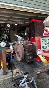 1929 Hercules Hit n Miss 1.5 hp engine. This is a very neat engine and boy did it clean up nicely! #hitnmiss #hitandmiss #smallengine #engine | TheBarn Brothers