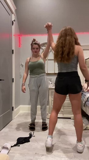 chloe shartle (@chloeshartle)’s videos with Hell Shell - Young Nudy