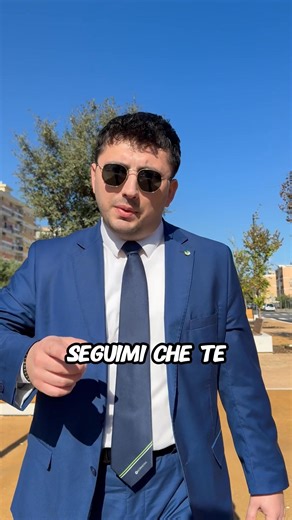 🌊 NUOVO IMMOBILE IN VENDITA A MOLFETTA – VIA DON MINZONI 🌇 📍 Zona Levante! ✨ Al 1° piano, questo quadrilocale luminosissimo offre: ✅ Doppia esposizione con affaccio sul verde ✅ Cantina di proprietà esclusiva ✅ Muri interni abbattibili per personalizzare gli spazi ✅ Ottima metratura per chi cerca comfort e versatilità 💡 Un’opportunità unica per vivere o investire nel cuore di Molfetta! 📞 Contattaci ora al 080 876 7083 per info e visite! | Iconacasa Molfetta Centro Levante