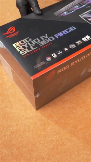 华硕龙王四代水冷自带温控小屏幕电竞氛围拉满 1136977555