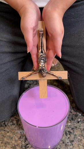 This Wins Christmas! This original video was produced by Patty C. | Home Hacks & Easy Snacks