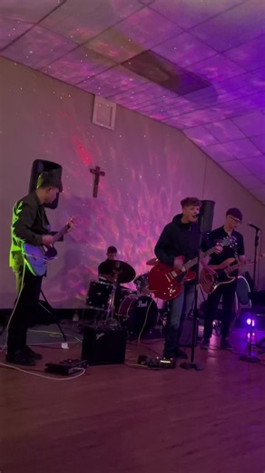 The Jackals - supersonic Guitar Solo - @He Bangs The Drums @Elliott Lyons #music #band #tiktok #fyp #Jackals #drums #guitar #drums #foryou
