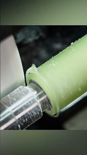 Grinding process of rubber-covered rollers.#automation #grinding#products