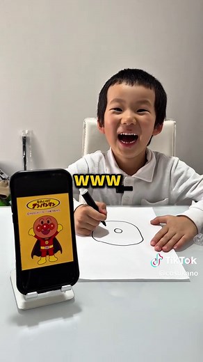 アンパンマンの絵を描こう！