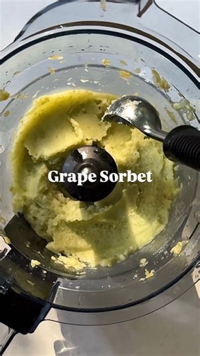 Marina | Healthy Recipes + Sourdough Baking on Instagram: "You cannot use or repost this video without my permission ‼️( stories repost is welcome) It’s that time of year again! Grapes are in season, so let’s make grape sorbet! Ingredients: • 1 bag of green grapes • 1 lime • 2 tablespoons honey • Fresh mint • 3-4 tablespoons water Instructions: 1. Clean and freeze organic grapes overnight. 2. Add frozen grapes to a food processor. 3. Add mint, lime juice, and 2 tablespoons of honey. 4. Add 3-4 t
