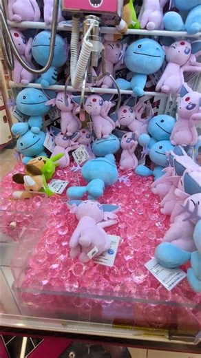 Pokemon claw machine rescue! #ゲームセンター #ポケモン