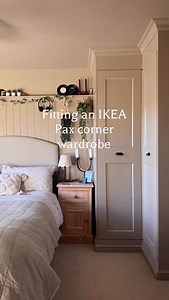 Ikea Pax Wardrobe - the corner version 🤎 Sometimes a corner wardrobe just works so much better at utilising the space. This Pax combination cost us £380 plus the optional mdf/timber/coving to hack a built in look. #ikea #ikeahome #ikeahack #ikeawardrobe #ikeapax #cornerwardrobe #diyhome #diyproject #diyprojects #tutorial #savingmoney #renovationbudget #renovationcosts #homediy #diy #bedroomdecoration #bedroominspiration #rollingfogdark #browndecor #neutraldecor #teenagegirlbedroom #girlsbedroom