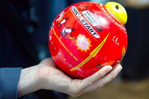 Elu invention de l'année, le ballon extincteur Block’Fire est une révolution anti-incendie