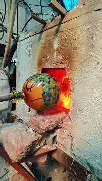 Relaxing glass vase making process, super healing handmade craft.#shorts