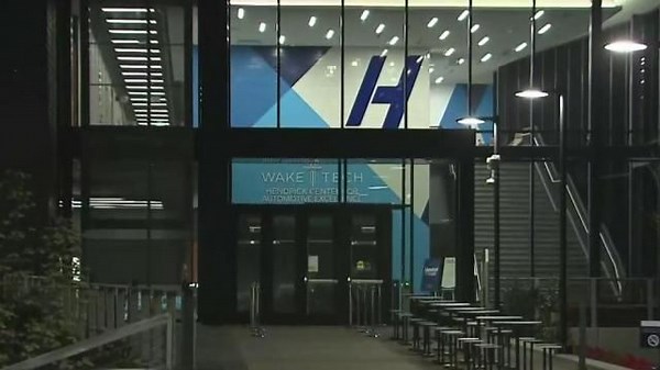 Wake Tech opens new state-of-the-art facility to train students for auto repair careers