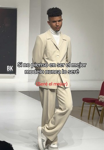 Sé el Mejor Modelo: Pasarela y Elegancia en Venezuela