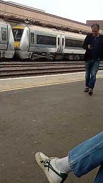 A few clips of Chiltren railways trains at Leamington spa