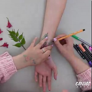 Aesthetic Flower Body Art! 🌺 😍 | Canvas Arts