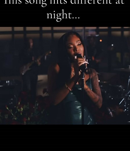 Summer Walker's Live Performance of 'Body' on Fallon