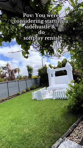 I know, We’re known for selling Bubblehouses but did you know we do softplay too? We’re specifically loving the all white softplay trend. We sell all details seperately too including the Mats Balls White Bunny Hopper Gates And mini jumping castles! — This has been one of our most popular rentals and we can’t wait for your business to grow with ours and expand to more items 🤩 — Contact us! Email in Bio #sidehustlesouthafrica #whitesoftplay #whitesoftplayrental #whitesoftplayhire #whitesoftplaysu