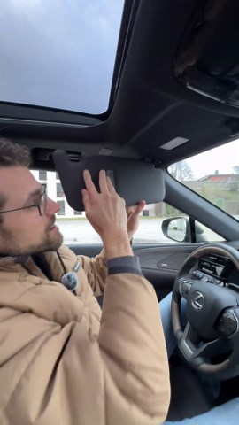 All Sun Visors Should Be Like This! – Lexus RX