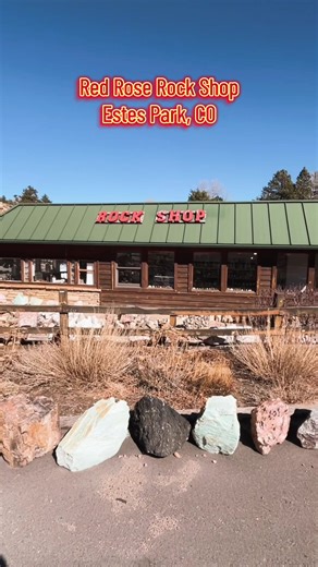 Rock lovers, this one’s for you 🌹⛰️ If you’re in Estes Park, come explore the magic at Red Rose Rock Shop! From beautiful crystals to unique rocks and fossils, there’s something for every collector and curious explorer. Shop in person or check out our website: www.redroserockshopestes.com You can also find the link on our Instagram! #EstesPark #RedRoseRockShop #ColoradoRocks #CrystalShop #RockHounding