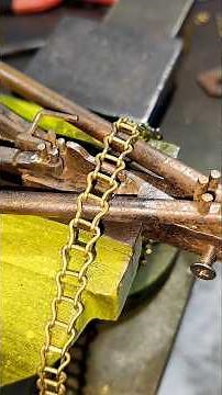 jewelry designs by accomplished craftsmen since the 18th century #18thcenturydesign #artesanía !!!!!
