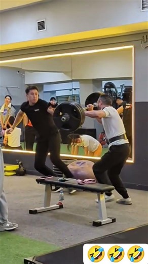 Gym centare prank#foryou#vairal#reels#vairal