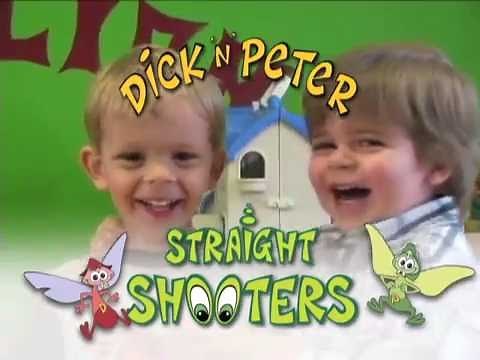 Potty training boy toddlers to pee standing up in minutes with Dick'N'Peter