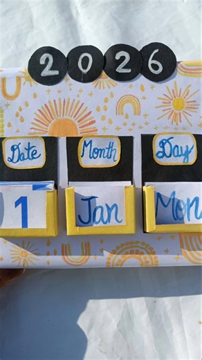 Zero Cost DIY Calendar | Best Out of Waste Craft📅#diy #calendar #ytshorts #trendingshorts #recycle