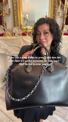 Skull Chain: Perfect Accessories for Punk Style